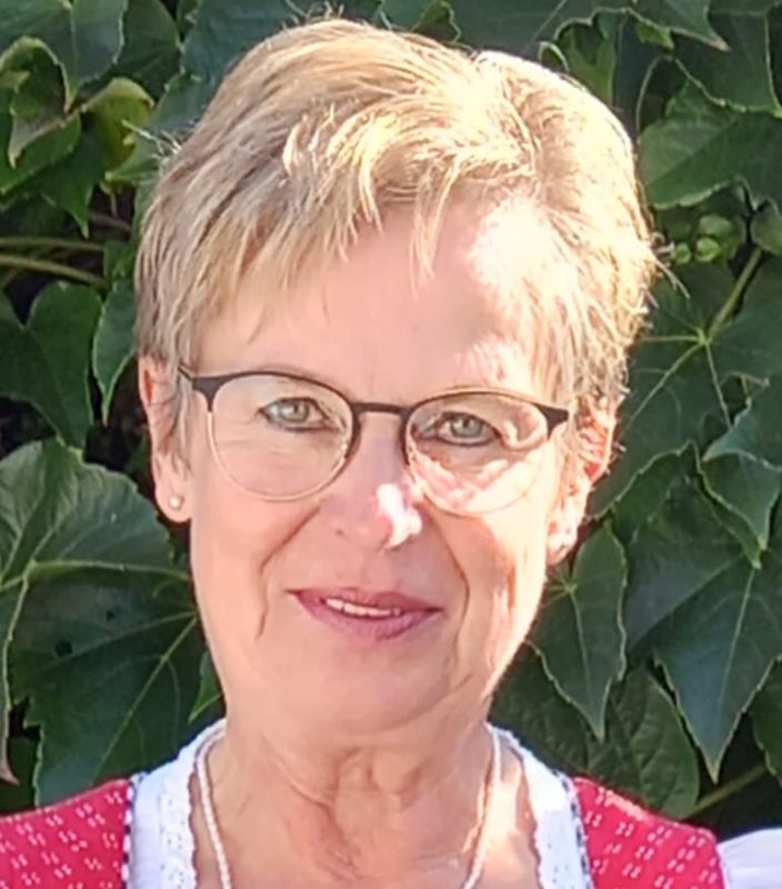 Käthe Reinhardt - Vertretung